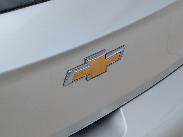 Used 2018 Chevrolet Cruze Premier image 16