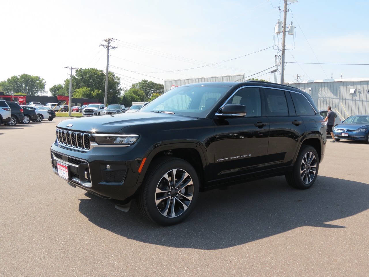 New 2025 Jeep Grand Cherokee Overland image 6