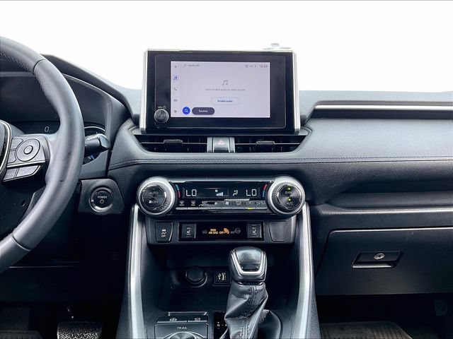 Used 2023 Toyota RAV4 SE w/ Convenience Package AWD/4WD image 18