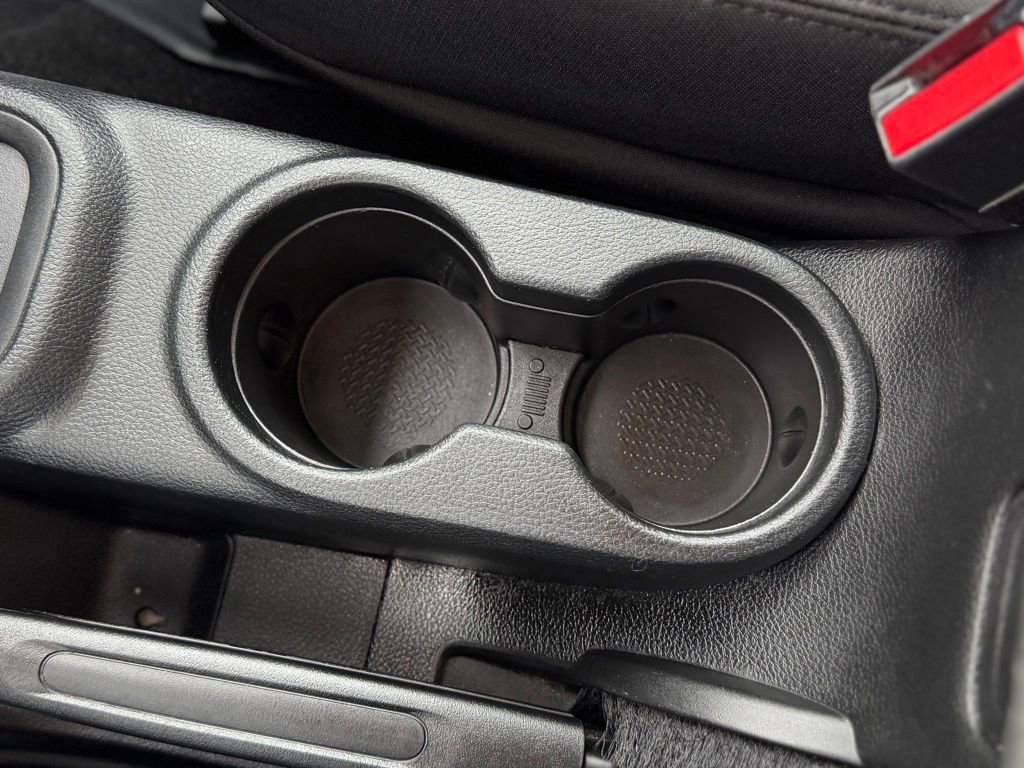 Used 2018 Jeep Wrangler Unlimited Sport w/ Power Convenience Group image 21