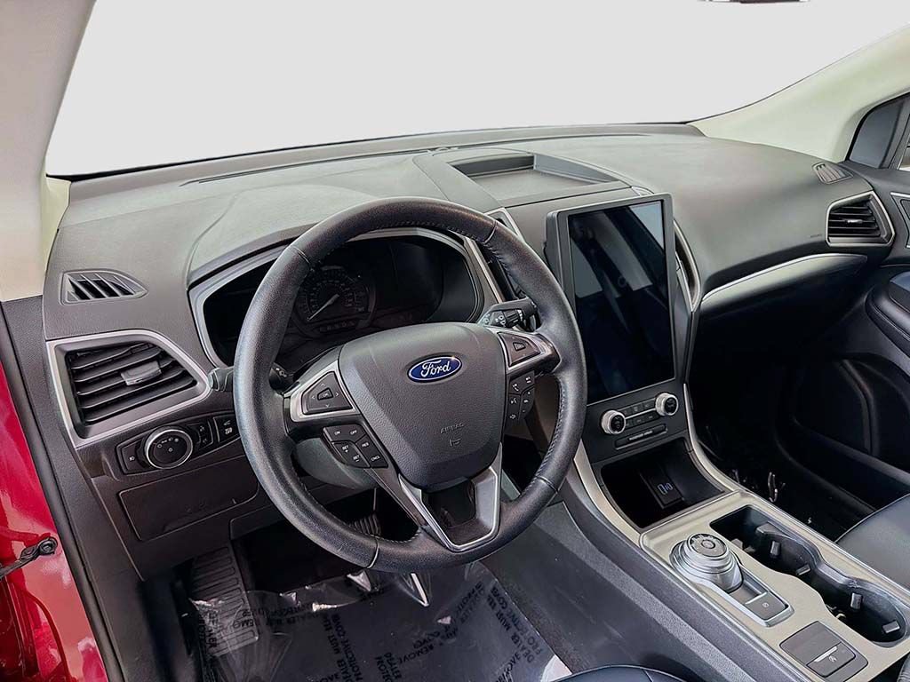 Used 2024 Ford Edge SEL w/ Sport Appearance Package AWD/4WD image 19