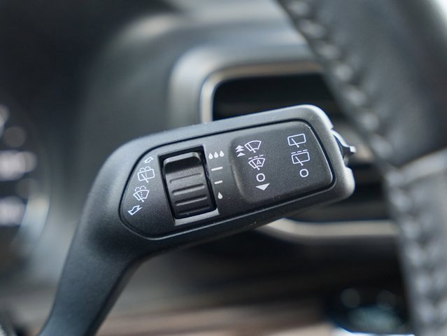 Used 2023 Ford Explorer Limited image 26