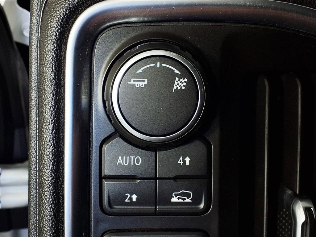 Used 2019 Chevrolet Silverado 1500 LT w/ Texas Edition image 16