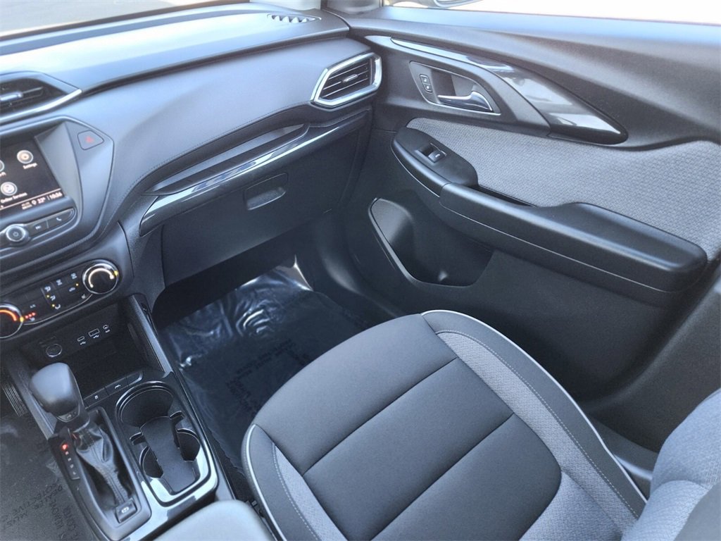 Used 2023 Chevrolet TrailBlazer LT image 11