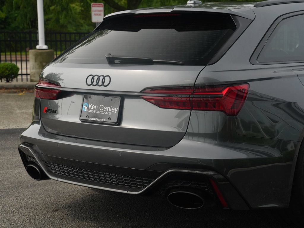 Used 2021 Audi RS 6 AWD/4WD image 17