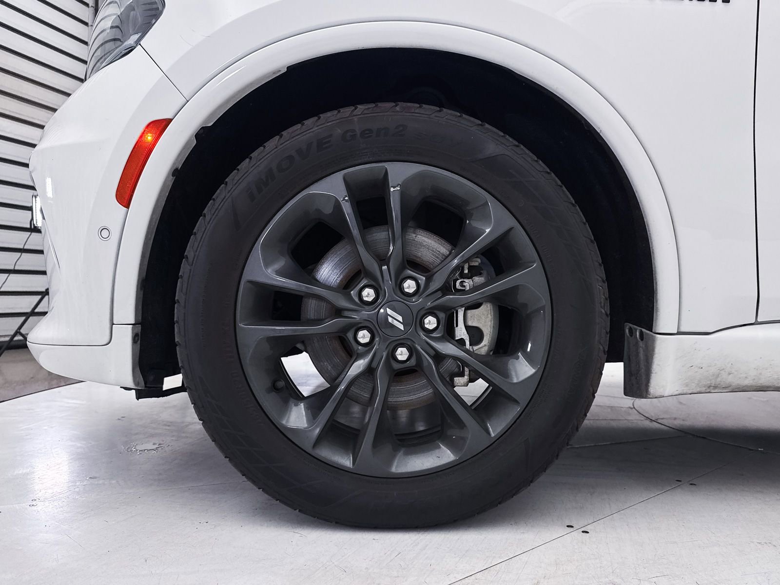Used 2022 Dodge Durango R/T w/ Blacktop Package AWD/4WD image 18