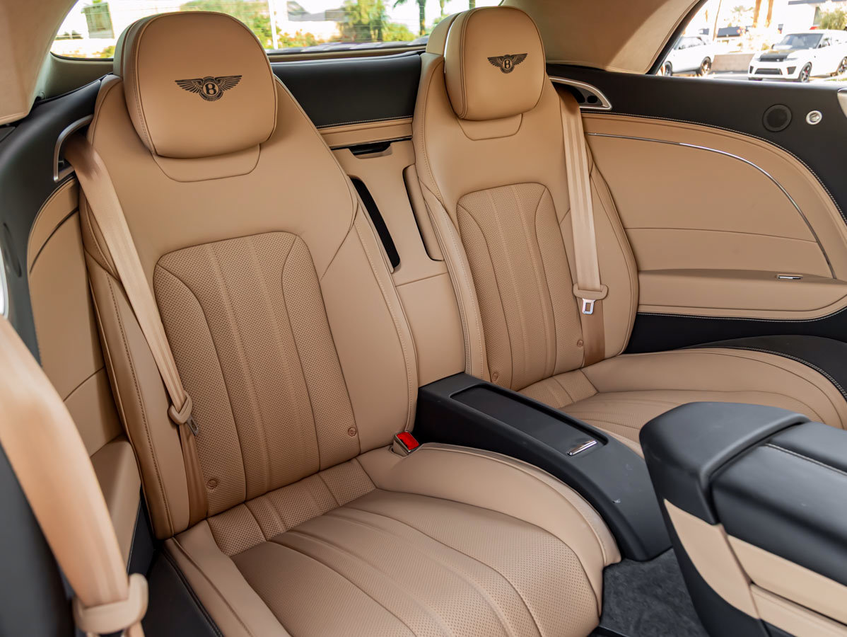 Used 2024 Bentley Continental GT AWD/4WD image 36