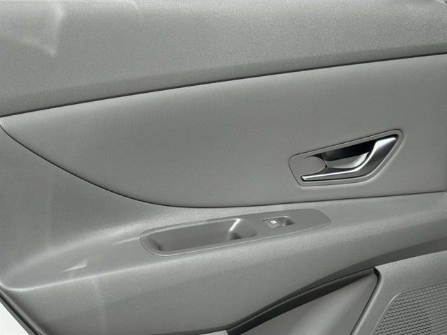 New 2026 Hyundai Elantra Sport FWD image 24