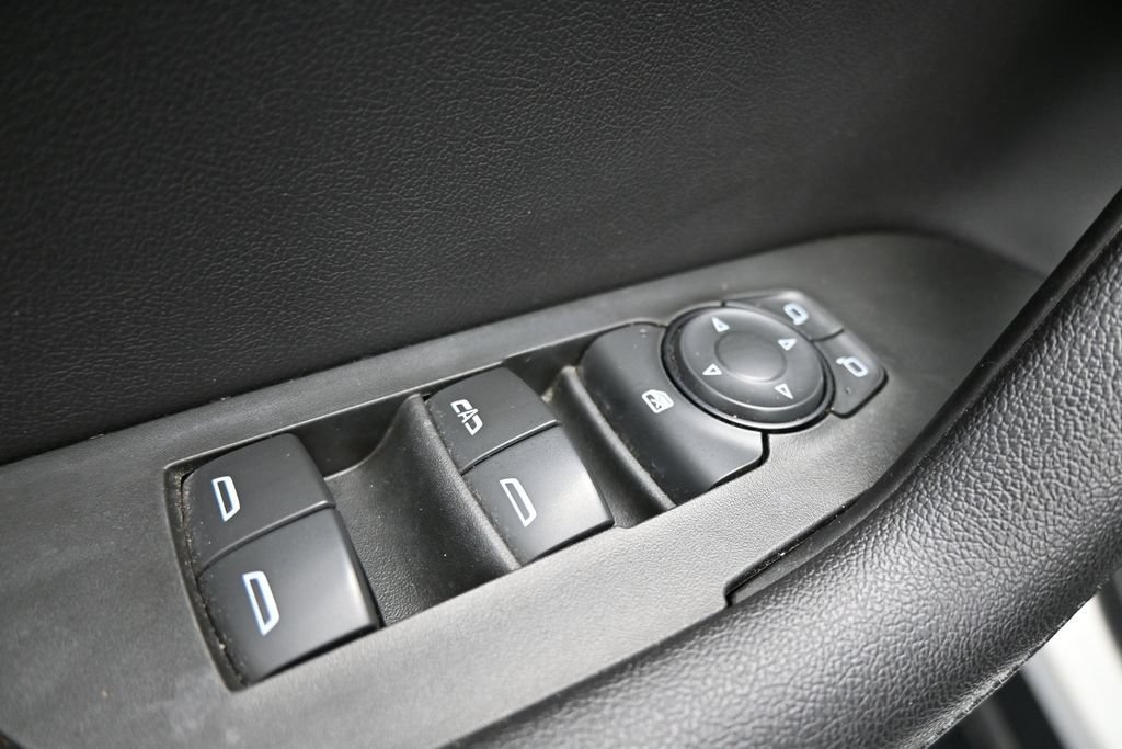 Used 2021 Chevrolet Blazer LT FWD image 11