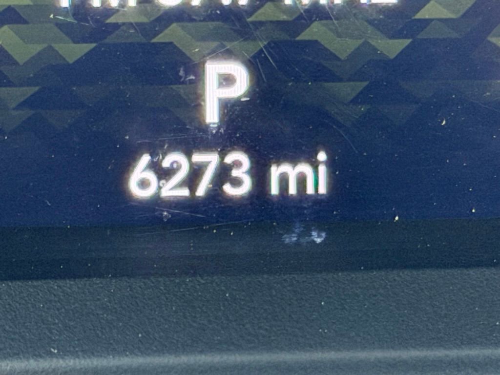 Certified 2024 Jeep Wrangler Unlimited Rubicon w/ Technology Group image 34