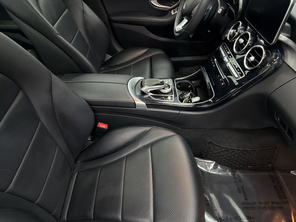 Used 2018 Mercedes-Benz C 300 Sedan image 30