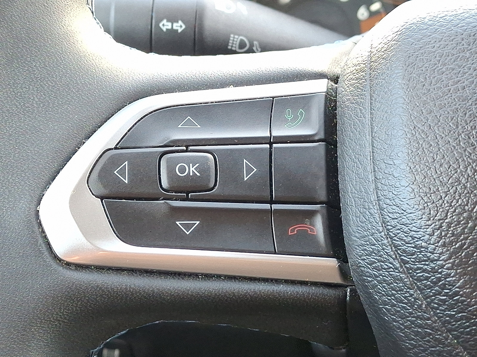 Certified 2022 Jeep Compass Latitude image 24