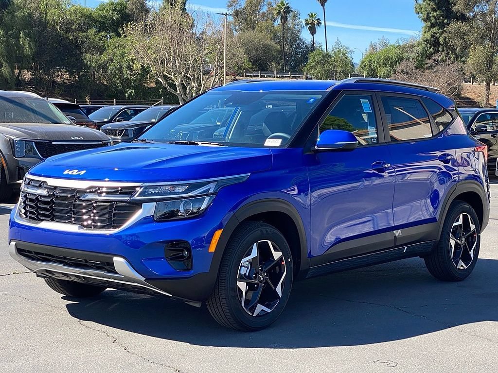 New 2026 Kia Seltos S FWD image 7