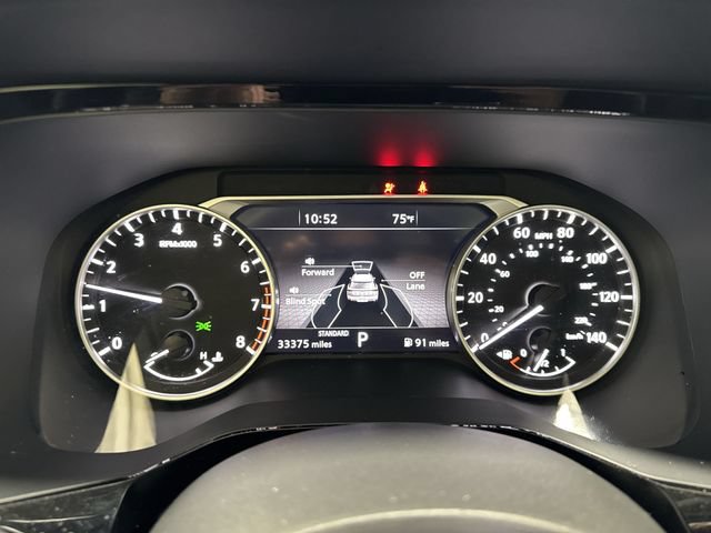 Used 2025 Nissan Pathfinder SL w/ SL Premium Package FWD image 17
