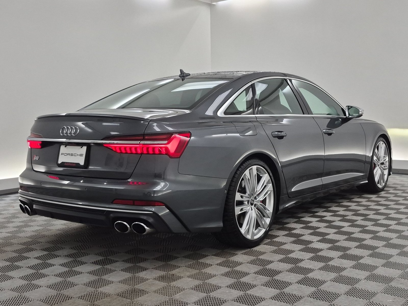 Used 2022 Audi S6 Prestige AWD/4WD image 9