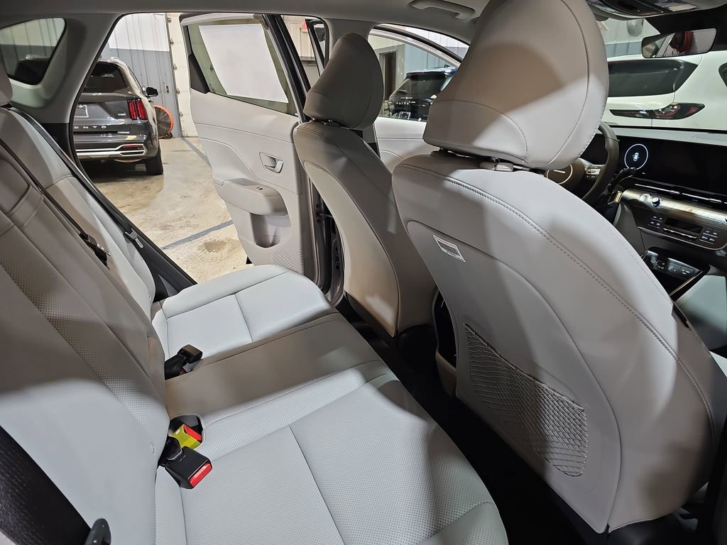 New 2026 Hyundai Kona Limited FWD image 11