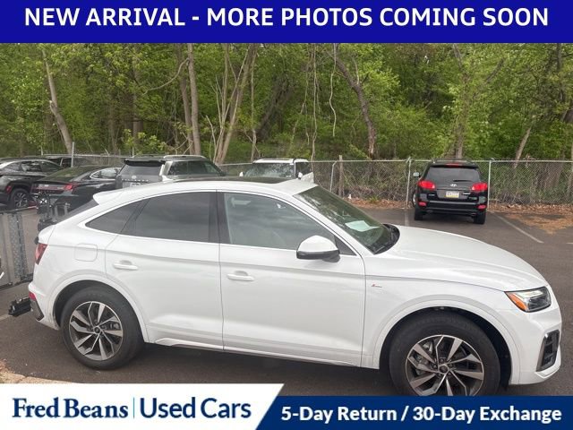 Used 2021 Audi Q5 2.0T Premium w/ Convenience Package AWD/4WD image 4