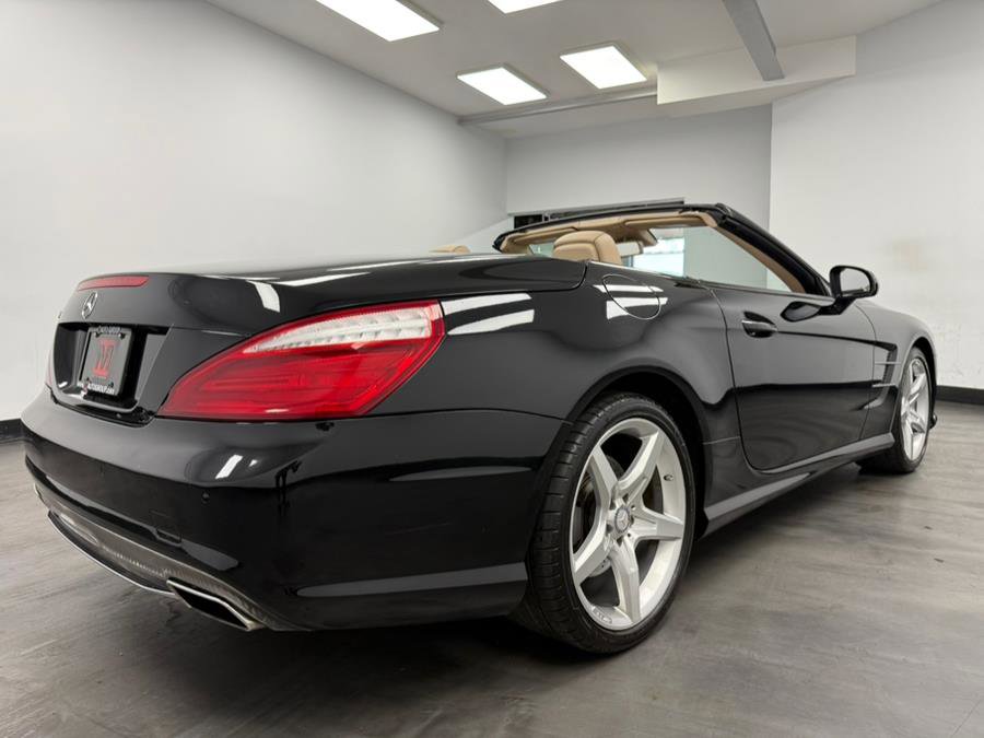 Used 2013 Mercedes-Benz SL 550 image 14