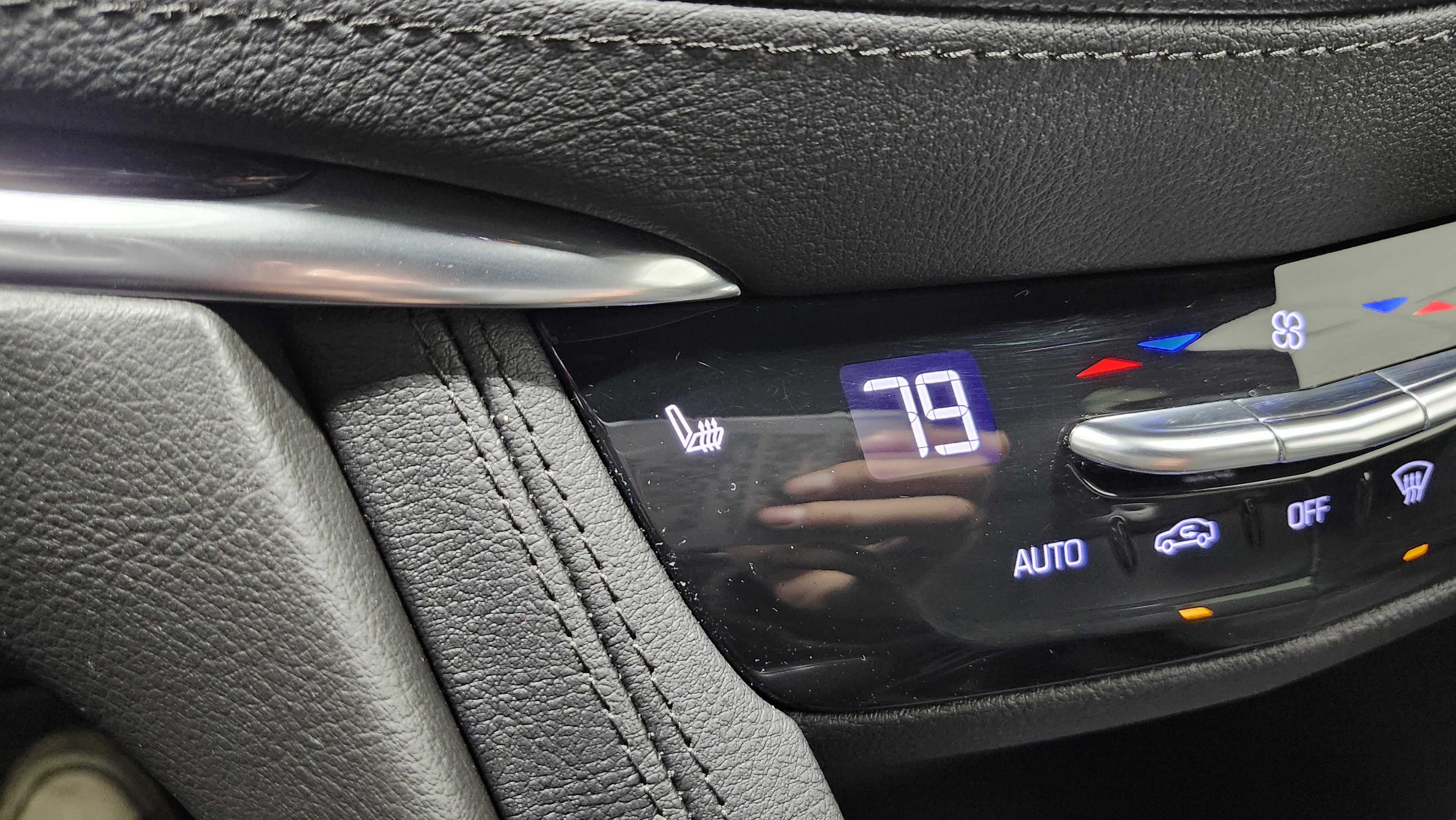 Used 2020 Cadillac XT5 Premium Luxury image 10