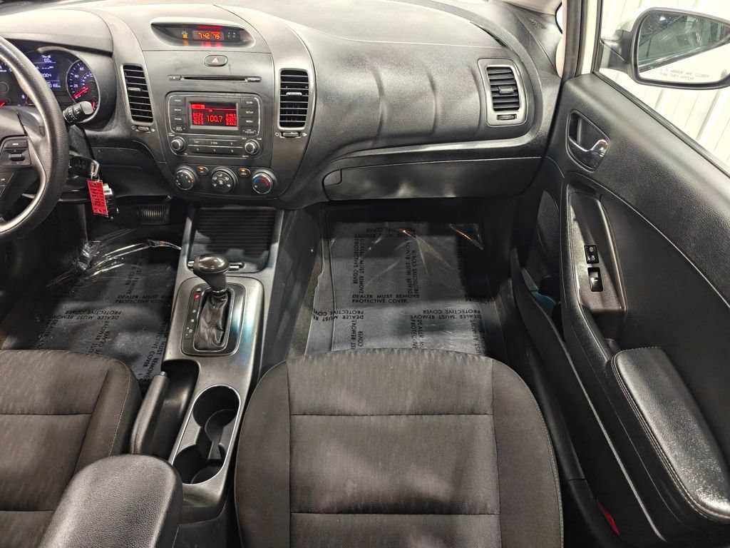 Used 2016 Kia Forte LX FWD image 23