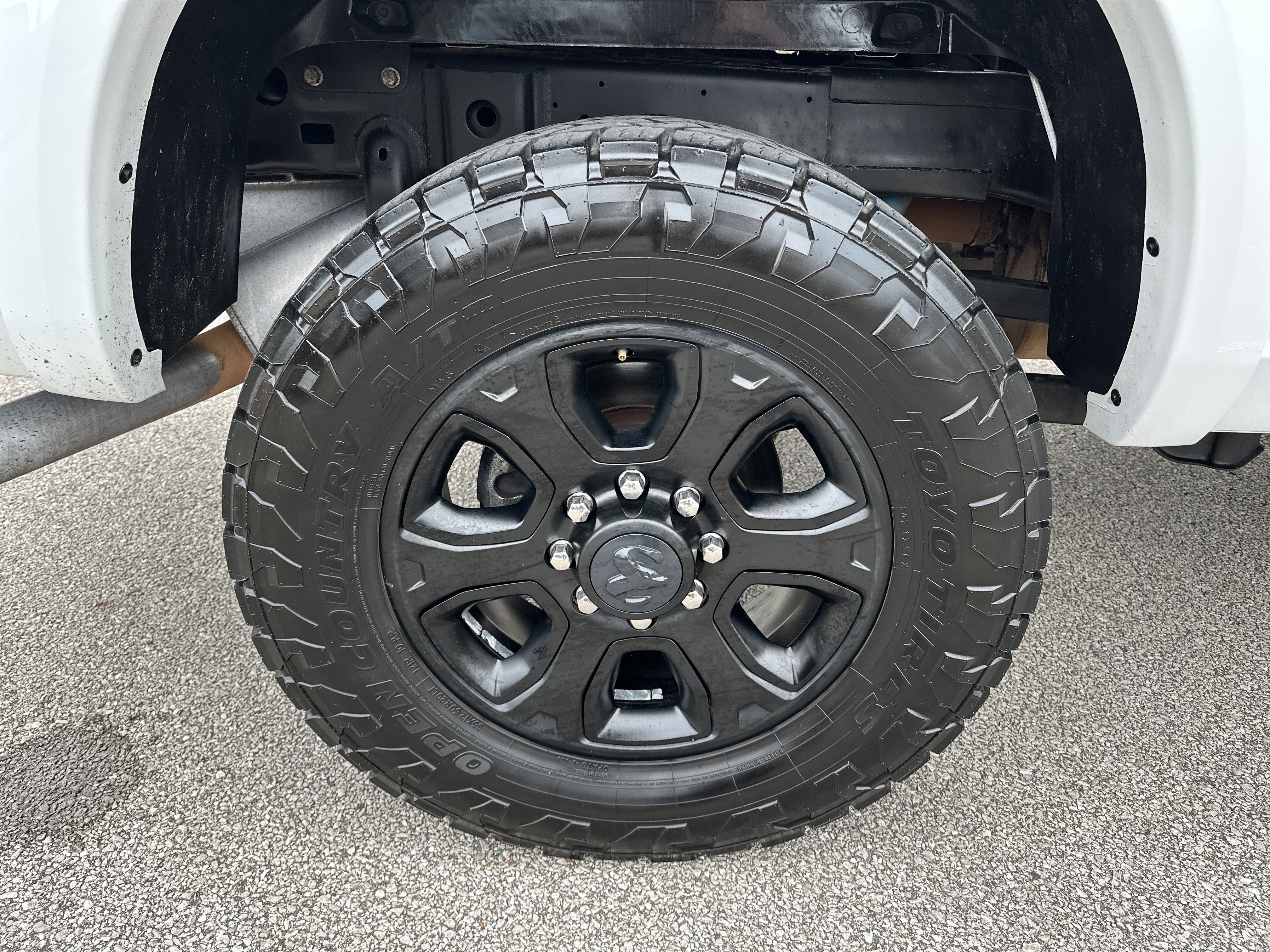 Used 2018 RAM 2500 Big Horn w/ Sport Appearance Group image 18