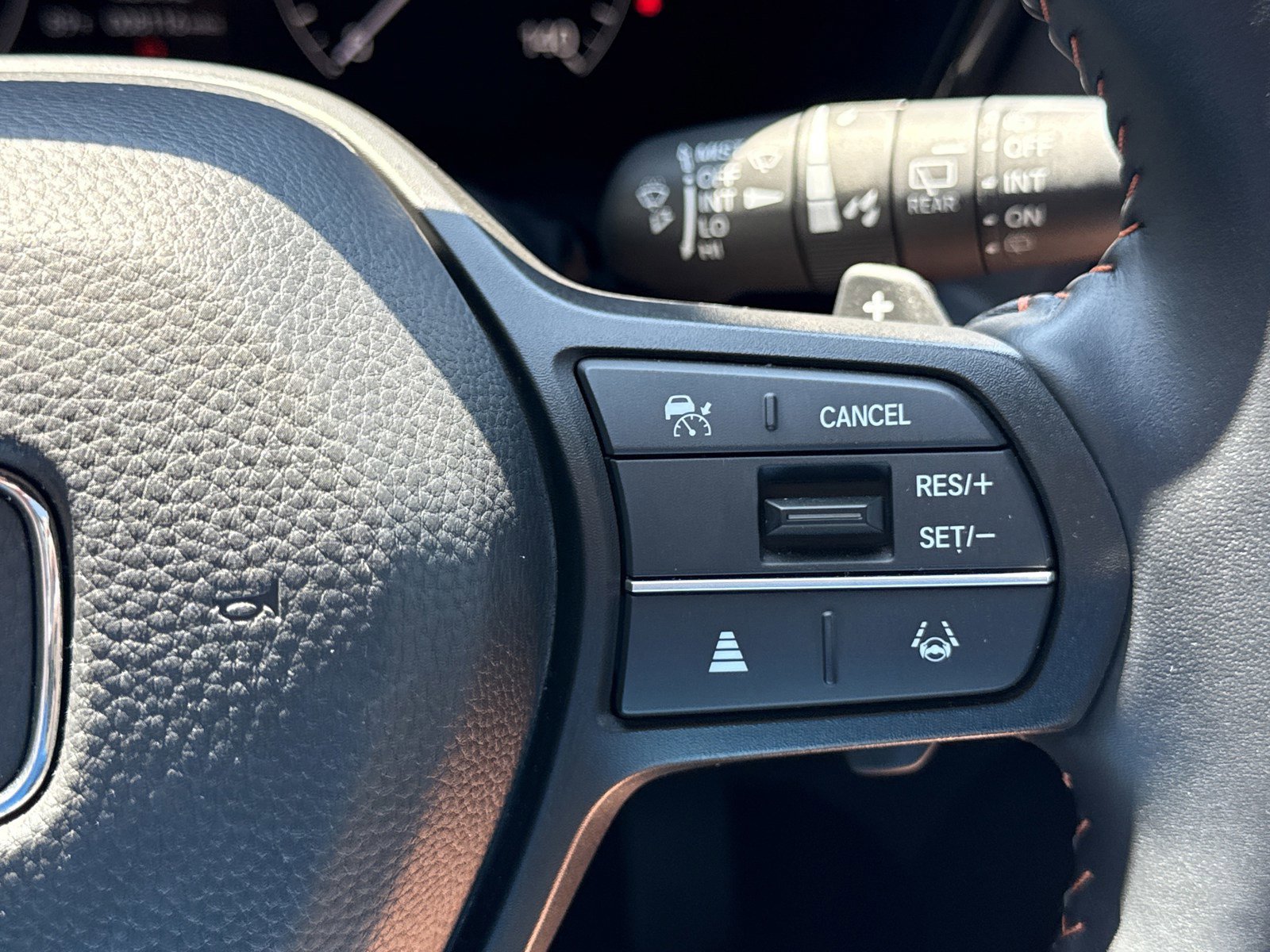 Used 2025 Honda CR-V Sport image 22