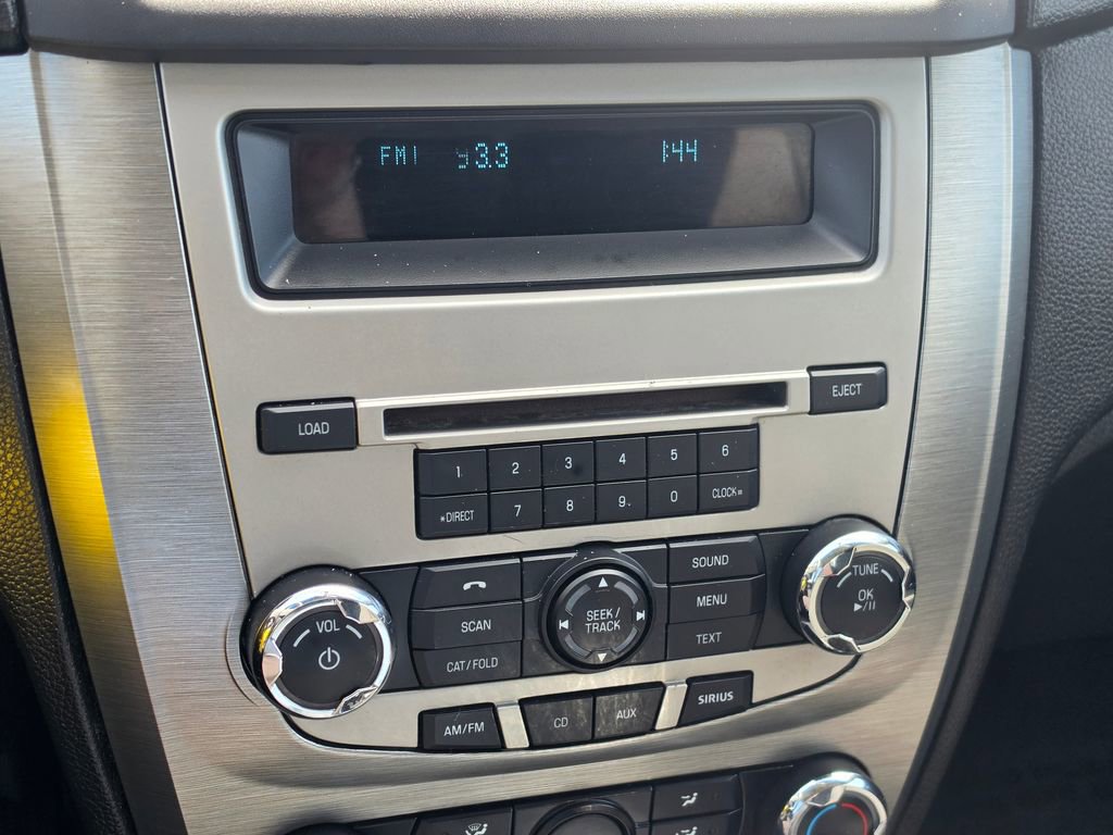 Used 2012 Ford Fusion SE FWD image 18