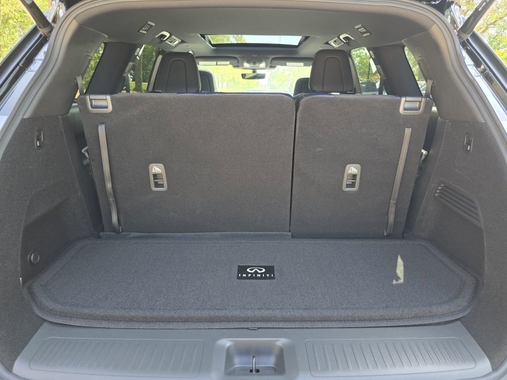 New 2026 INFINITI QX60 Sport w/ Dark Cargo Package image 20
