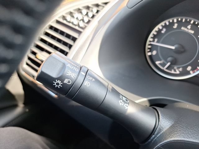 Used 2023 Nissan Armada SL RWD image 21