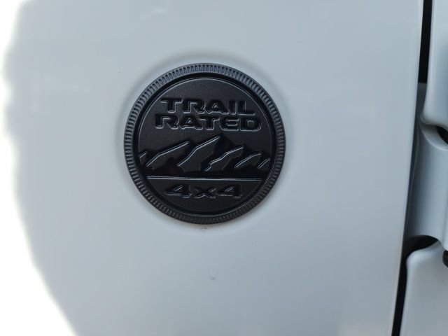 Used 2024 Jeep Wrangler Unlimited Sport AWD/4WD image 10