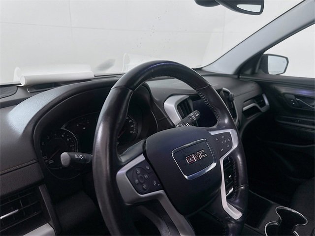 Used 2021 GMC Terrain SLT w/ Elevation Edition image 9