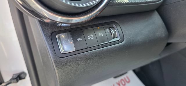 Used 2025 Chevrolet Equinox LT w/ Convenience Package II AWD/4WD image 17