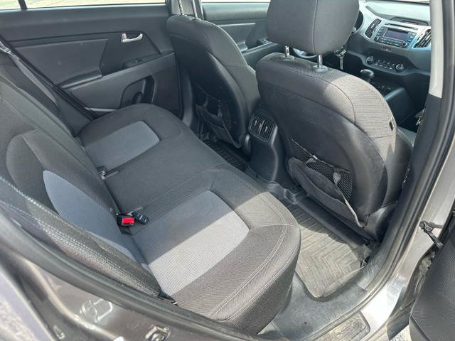 Used 2016 Kia Sportage LX AWD/4WD image 11