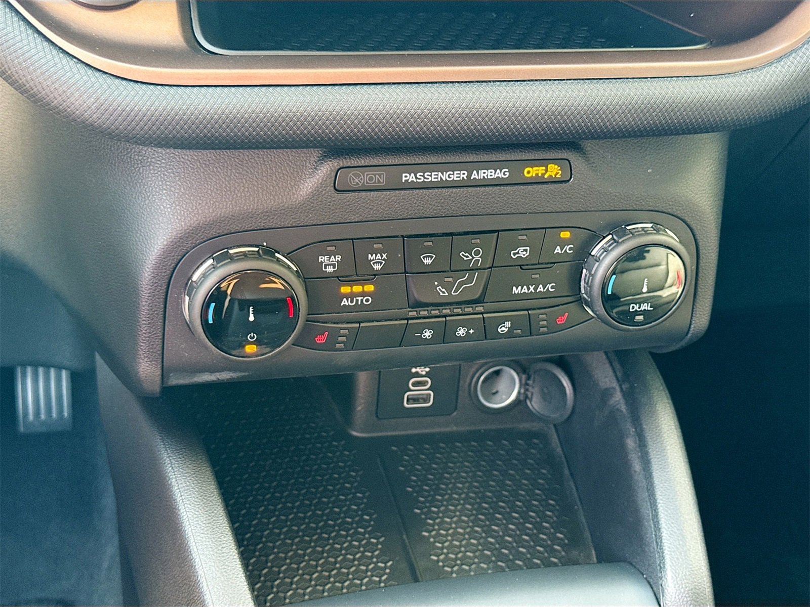 Used 2024 Ford Bronco Sport Outer Banks image 15