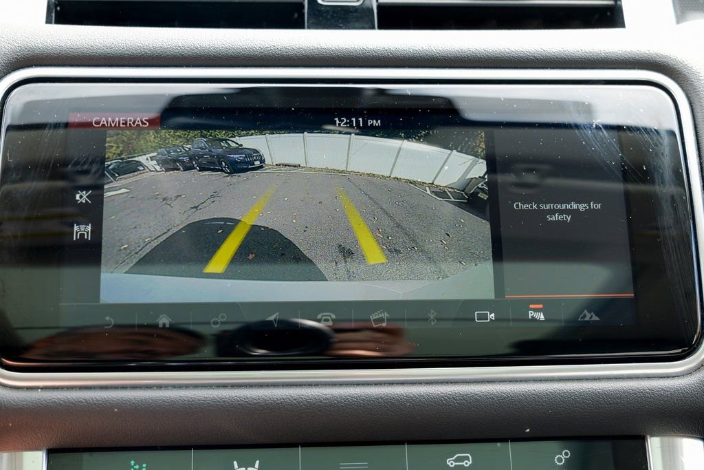 Used 2022 Land Rover Range Rover Sport SE image 50