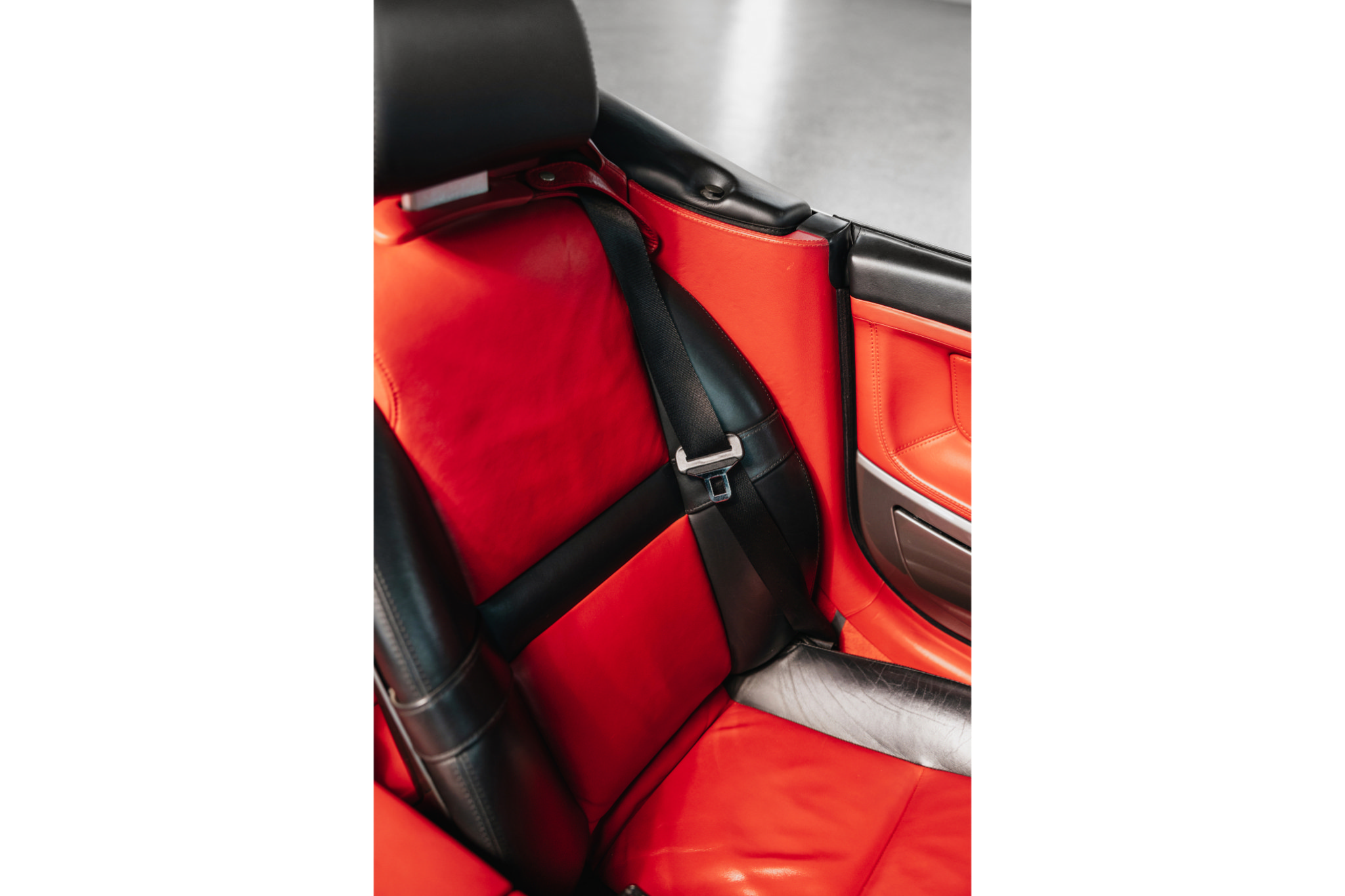 Used 2001 BMW Z8 RWD image 10