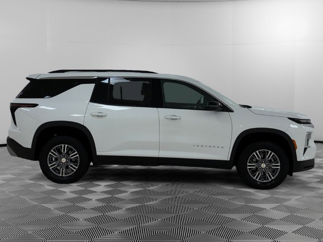 Certified 2026 Chevrolet Traverse LT AWD/4WD image 6