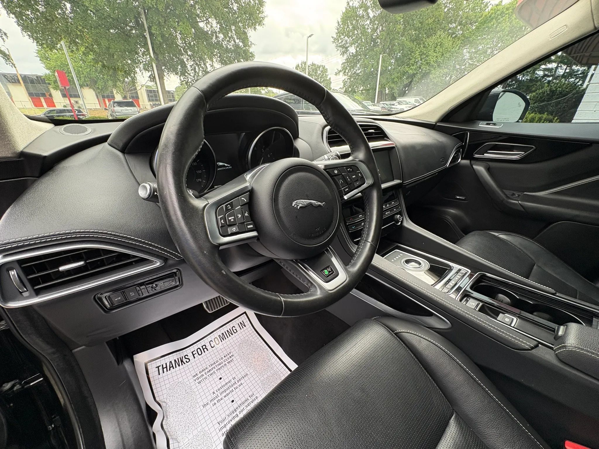 Used 2020 Jaguar F-PACE R-Sport AWD/4WD image 32