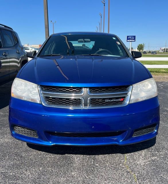 Used 2013 Dodge Avenger SE FWD image 2