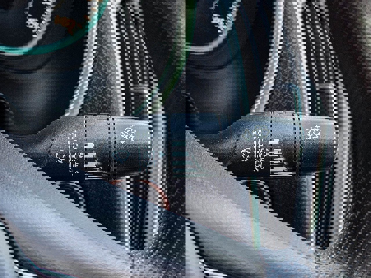 Used 2024 Chevrolet Malibu LT image 23