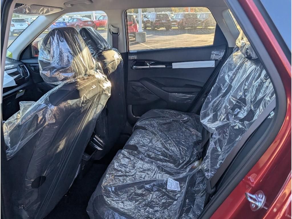 New 2026 Kia Seltos S image 10