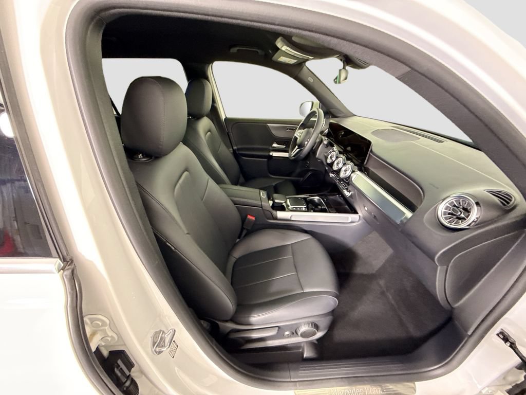 Certified 2022 Mercedes-Benz GLB 250 4MATIC image 20