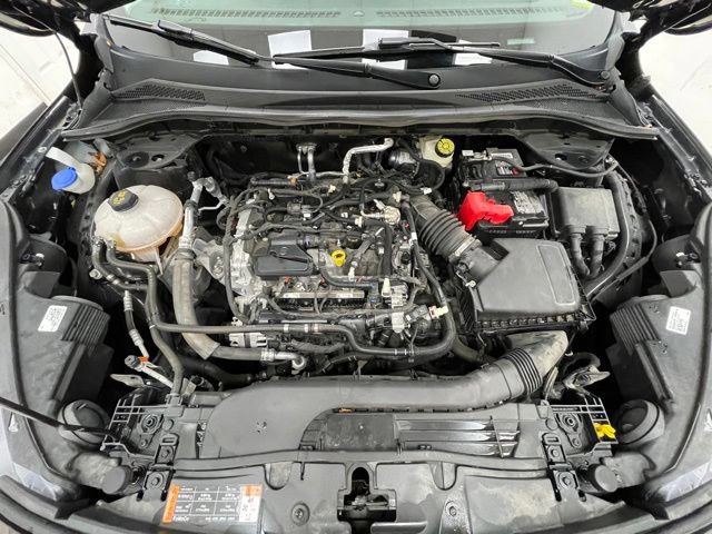 Used 2022 Ford Escape SE w/ SE Sport Appearance Package AWD/4WD image 17