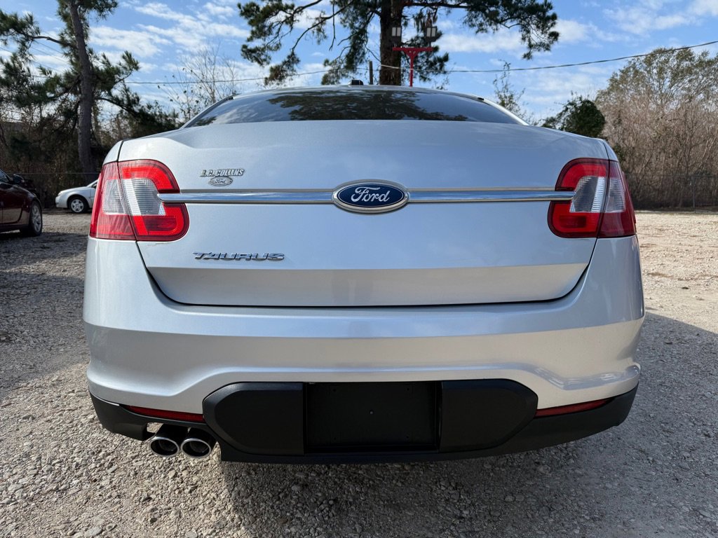Used 2012 Ford Taurus SE image 6