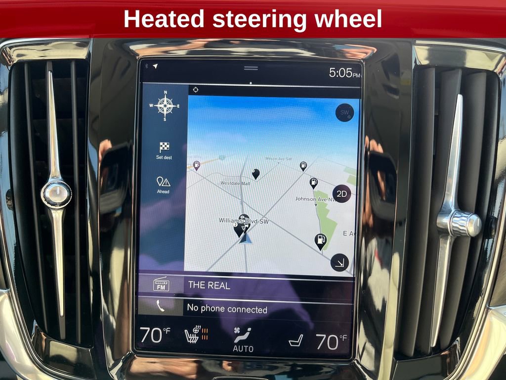 Used 2017 Volvo V90 T6 Cross Country image 27