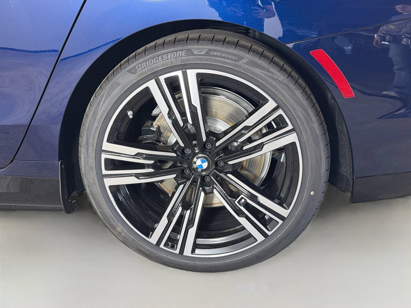 New 2026 BMW i7 xDrive60 w/ M Sport Package RWD image 32