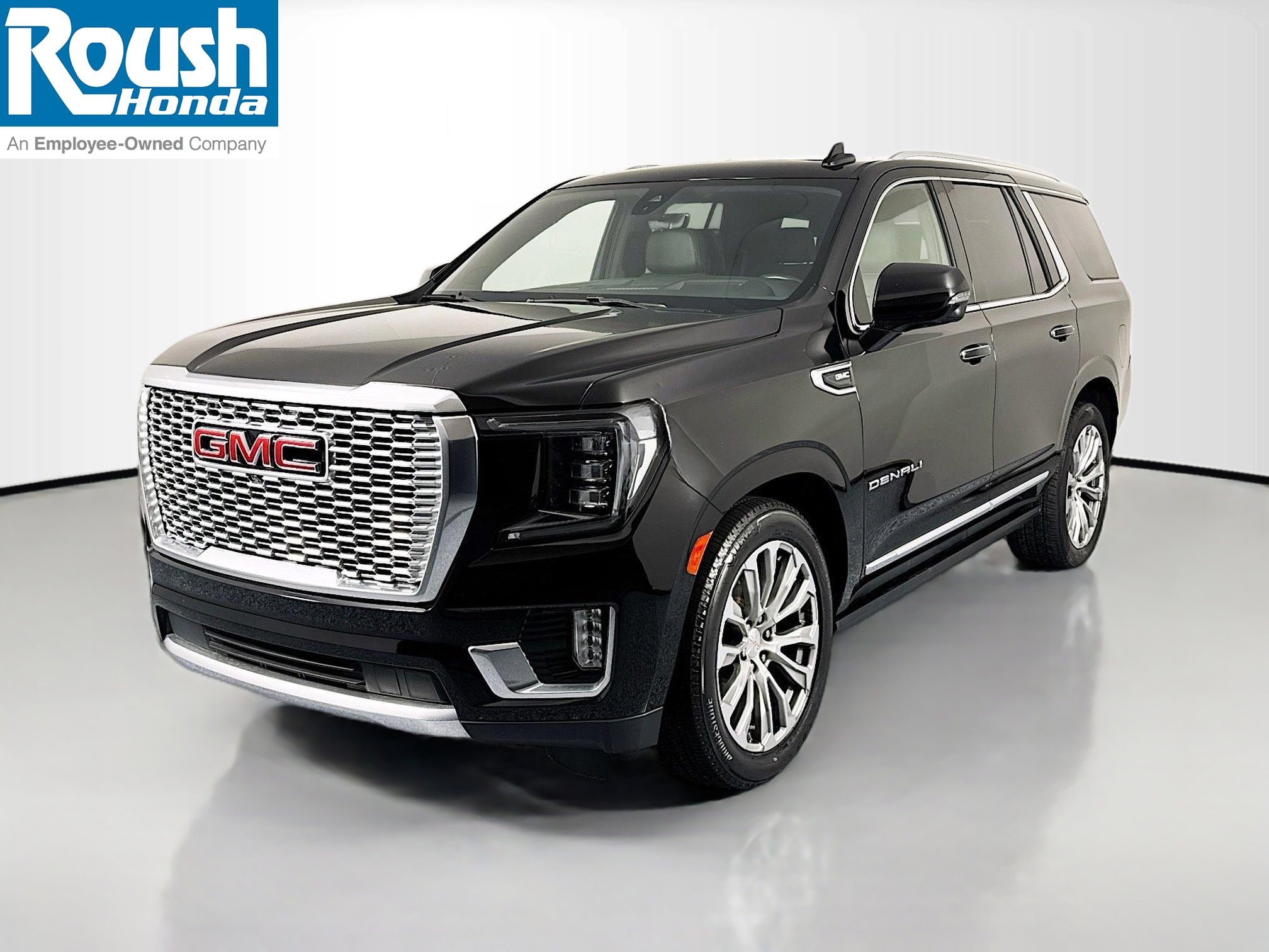 Used 2021 GMC Yukon Denali w/ Denali Ultimate Package image 1