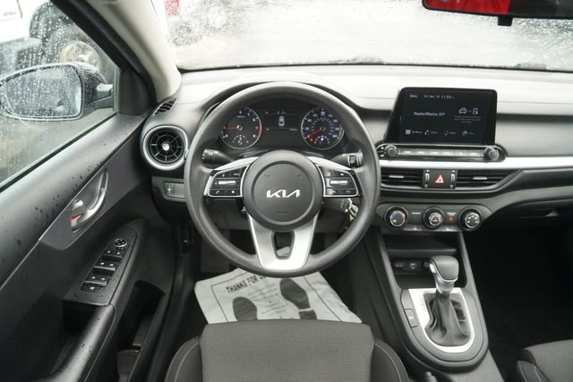 Used 2022 Kia Forte LXS image 21