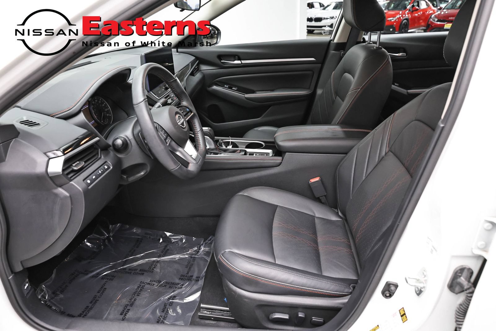 Used 2024 Nissan Altima 2.0 SR FWD image 14