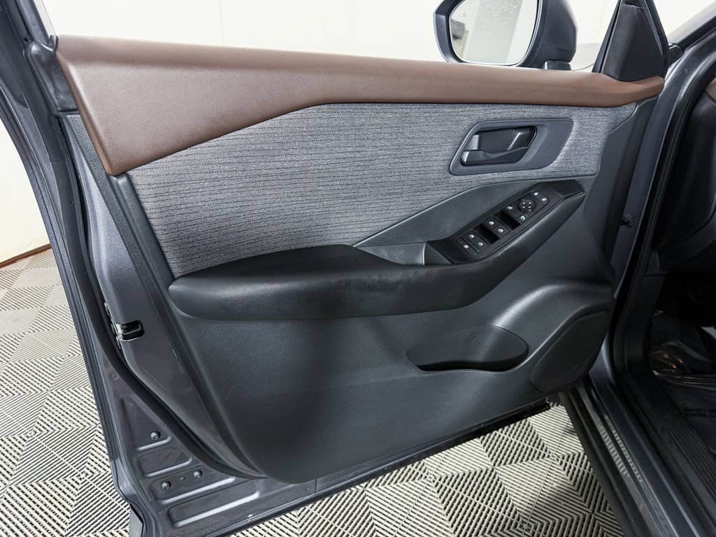 Certified 2023 Nissan Rogue S AWD/4WD image 34